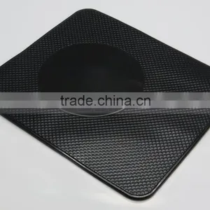 Customized Car Logo Sticky Pad Anti Slip Mat Car Dash Mat Grip Pad for Phone Holder Multicolor for Car Accessories thumbnail-5