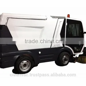 Compact Road Sweeper thumbnail-2