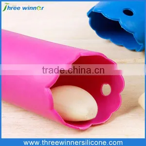 Cheap Fashion Commercial Silicone Garlic Peeler With Factory Price thumbnail-1