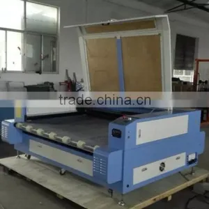 Low Cost Price Water Cooling Cooling Mode and CO2 Laser Type Cnc Laser Cutting Machine for Diesel Jeans/acrylic thumbnail-3