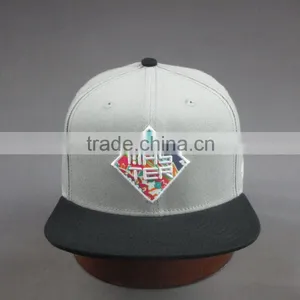 2016 Popular Fabric With 100% Ployester Snapback Cap thumbnail-2
