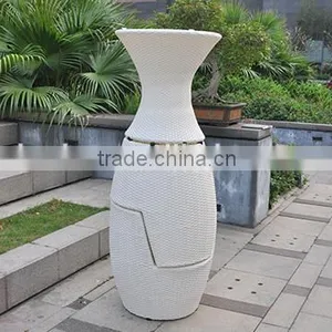Vase Rattan Garden Sofa Furniture With Parasol Garden Umbrella thumbnail-4