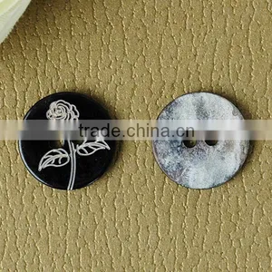 Painting Balck Lasering 2 Holes Natural Japanese Akoya Shell Buttons thumbnail-1