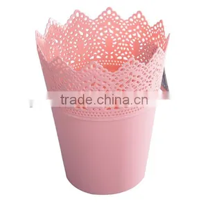 NEW Plastic Lacework Storage Basket for Bedroom thumbnail-1