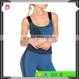 Womens Yoga Wear Girl Sport Seamless Bra Set Young Girl Hot Sex Womens Hot Sexy Sport Bra Set thumbnail-1