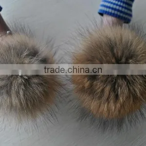YR892 All Colors Real Raccoon Fur Ball/ Fur Pom Poms thumbnail-2