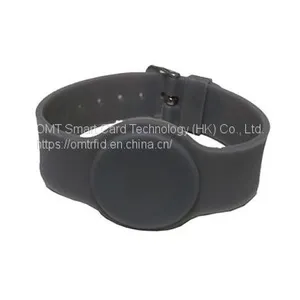 SILICONE WRISTBAND thumbnail-3