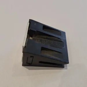 Fci Amphenol 10159416 S01lf 350A Power Distribution Module AC DC Busbar Connector for AI Data Center Server thumbnail-2