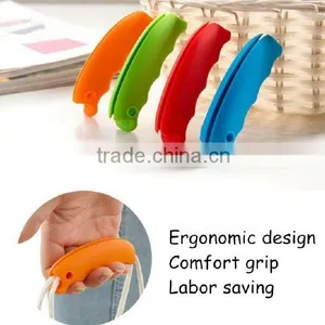Recycable Plastic Bag Holder Detachable Bag Handle OEM Available thumbnail-2