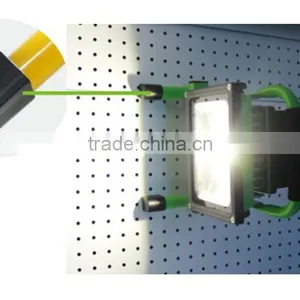 Rechargeable LED Flood Light 10W 20W, IP65 Waterproof Outdoor Handheld Portable 12V Rechargeable LED Magnetic Work Light thumbnail-6