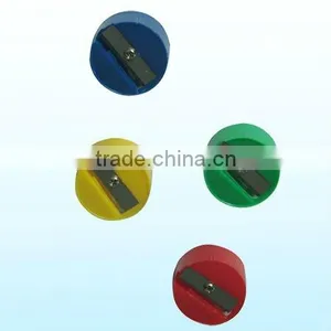 Carpenter Pencil Sharpener thumbnail-1