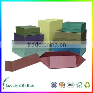 Cheap Paper Folding Cardboard Magnetic Gift Boxes thumbnail-5