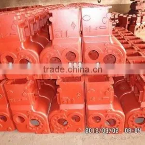 Casting Wheel Loader Gearbox Housing thumbnail-1