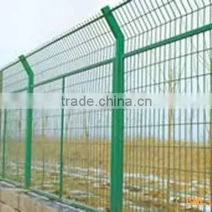 Mesh Fence thumbnail-1