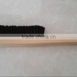 Natural Color Beechwood Brim Brush thumbnail-6