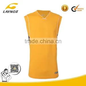 Free Sample Customized New Design Basketball Uniform thumbnail-1