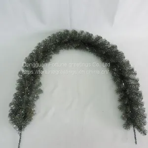 Artificial Christmas Garland thumbnail-1