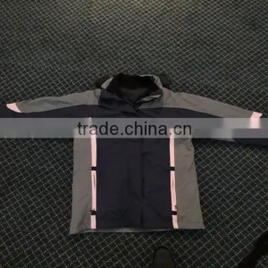 Ski-wear thumbnail-1