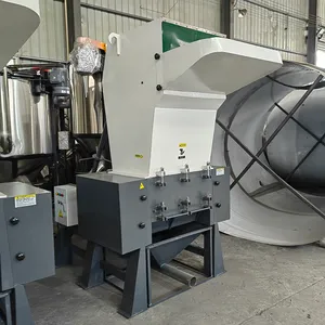 Model 800 Plastic Crusher Machine thumbnail-1