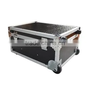 Black Embossing Aluminum Luggage Case thumbnail-3