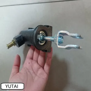 Clutch Master Cylinder OE MC113030 Auto Transmission Parts thumbnail-5