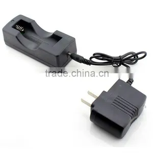 100-240v 3.5mm 18650 Li-ion Battery Charger 3.7v + 18650 Battery Case thumbnail-1