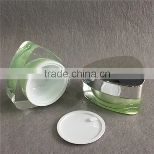 High Quality Triangle Shape Acrylic Cream Jar thumbnail-3