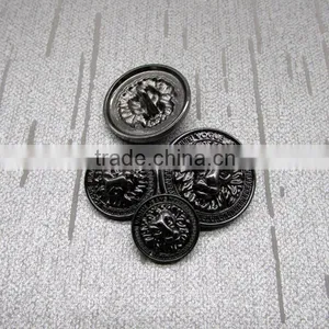 Various Size And Type Lion Face Metal Buttons For Clothing thumbnail-2