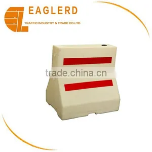 100% New HDPE Plastic Fence Barrier thumbnail-6