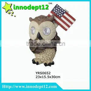 Resin Owl Garden Decoration Outdoor Solar Garden Lighting thumbnail-1