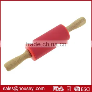 Bakeware Accessories Pastry Tools Silicone Rolling Pin With Wooden Handle Kids Rolling Pin thumbnail-1
