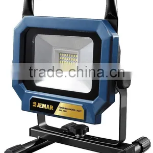 XWL1800 18V LI-ION CORDLESS WORK LIGHT thumbnail-1