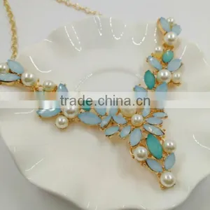 Zm35138a Unique Girls Accessories Korean Faux Pearl Choker Necklace thumbnail-2