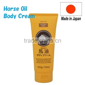 Japan Horse Oil Moisturizing Body Cream 200g Wholesale thumbnail-1