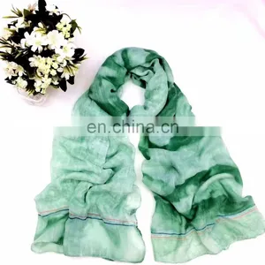 African Muslim Printing Scarf Exquisite Viscose Scarf Manufacturer thumbnail-2