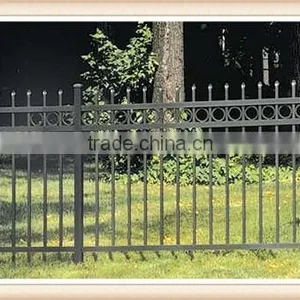 Wrought Iron Trellis thumbnail-1