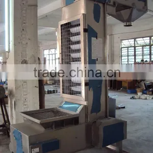 Easy Clean Bucket Elevator thumbnail-2