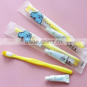 Cheap Hotel Travel Kit Toothbrush for Hotel Yellow Toothbrush thumbnail-1
