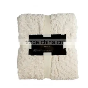White PV Fleece Gifts Promotional Blanket With Card Ribbon Packaging thumbnail-3