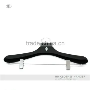 The Empty Plastic Big Shoulder Suit Hanger With Metal Clips ,50*17mm Chrome,soft Matt Finishing thumbnail-1