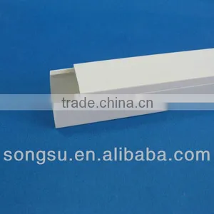 White Decorative PVC Calbe Trunking 25X16mm thumbnail-1