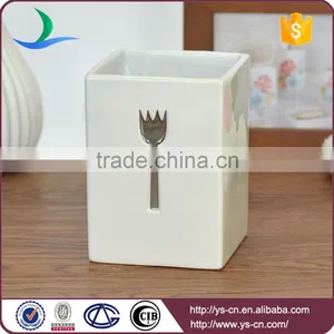 3pcs White Slivery Cutlery Decal Embossed Ceramic Cutlery Holder thumbnail-5