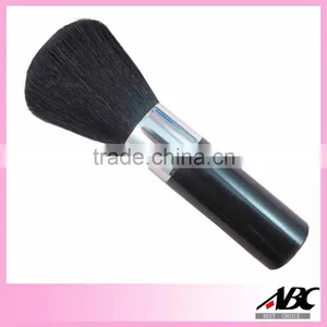 Fashionable Retractable Powder Brush thumbnail-4