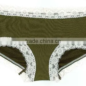 Seamless Sex Lady Brief With Lace thumbnail-1