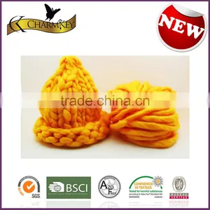 Charmkey Chunky Yarn for Fashion Hat Thick Roving Yarn 100 Acrylic Yarn Wholesale thumbnail-6