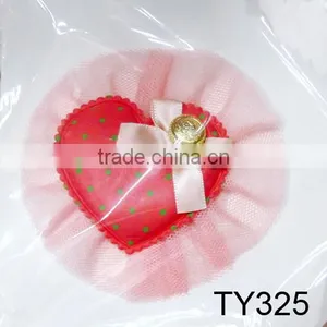 Red Heart Shape Flower Brooch With Chiffon Lesbian thumbnail-1