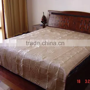 Quliting Factory Polyester Embroidered Quliting Comforter Bedding Sets thumbnail-4
