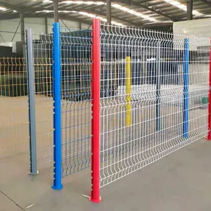 3D Curved Fence System With Interlocking Panels for Easy Assembly thumbnail-1