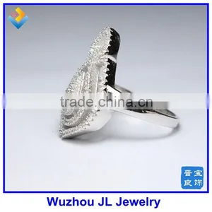 Crown Hollow Shape With AAA Cubic Zirconia Stone 925 Silver Party Rings thumbnail-4