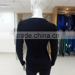 Diamond Stitch and Beading on Front 12gg V Neck Long Sleeve Kintted Sweater Pullover thumbnail-2